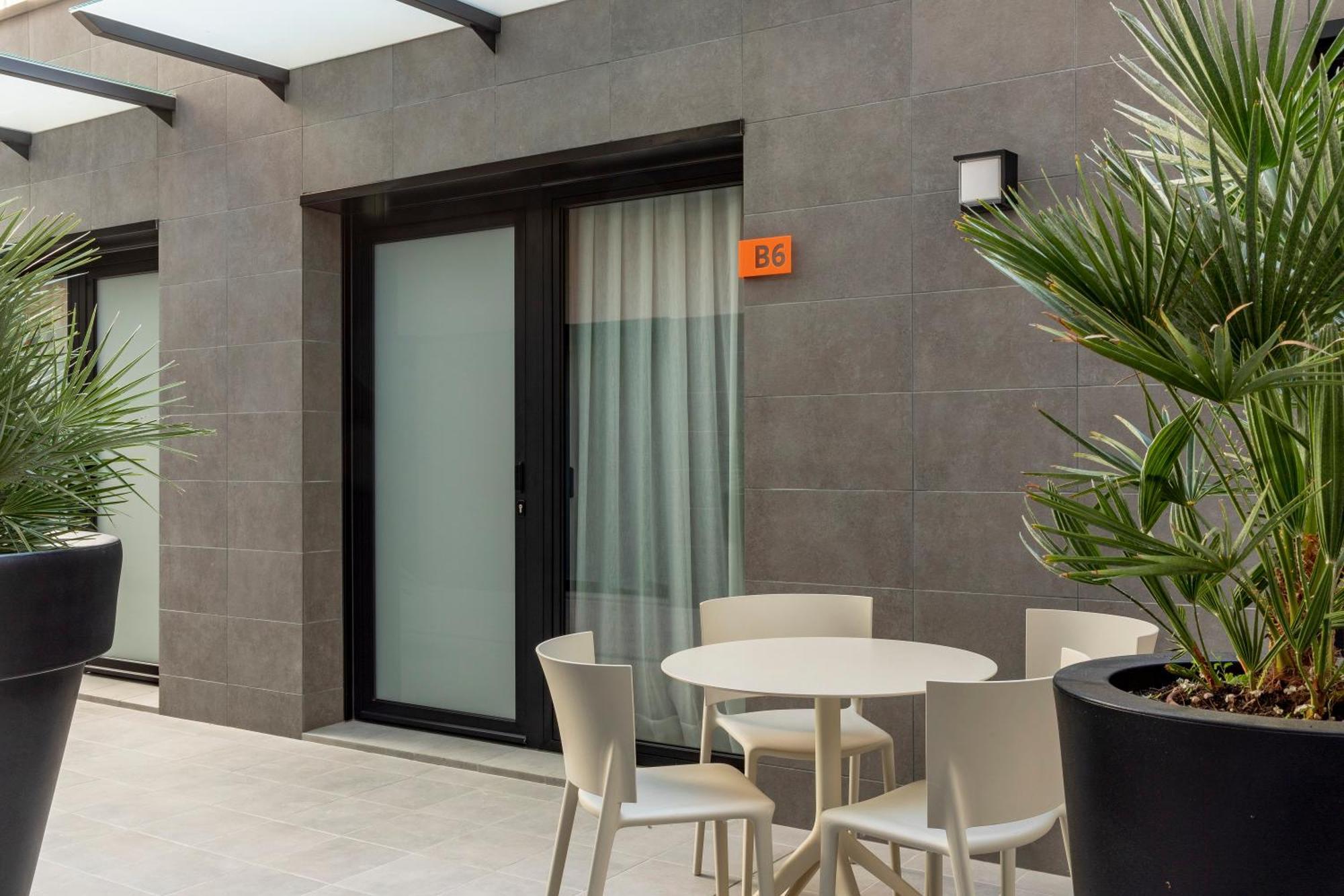 Europa Apartments L'Hospitalet de Llobregat Exterior foto