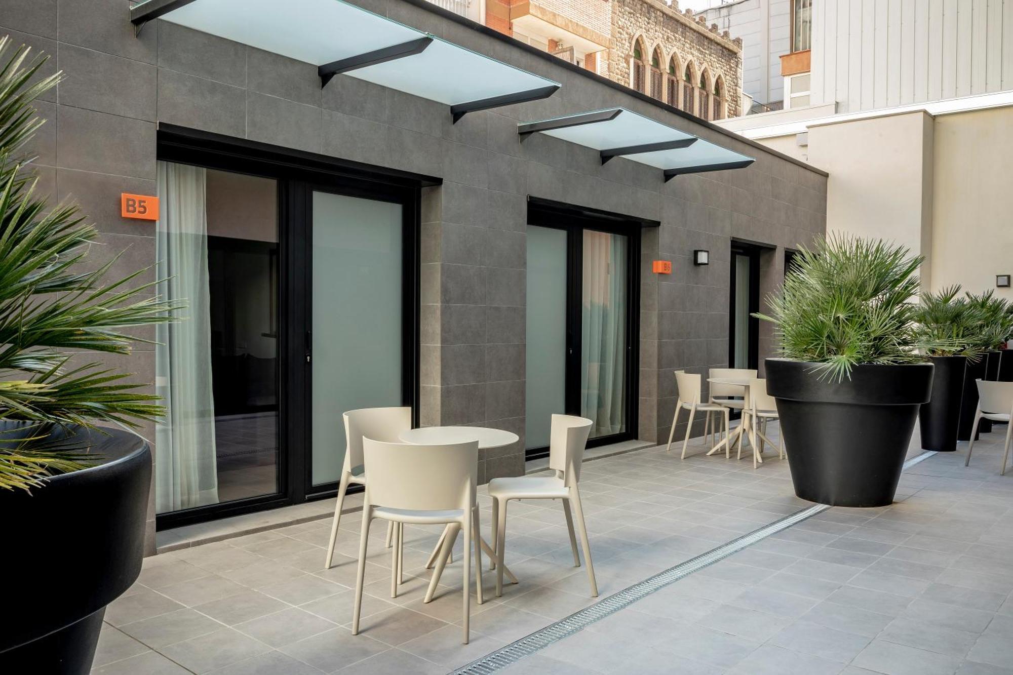 Europa Apartments L'Hospitalet de Llobregat Exterior foto
